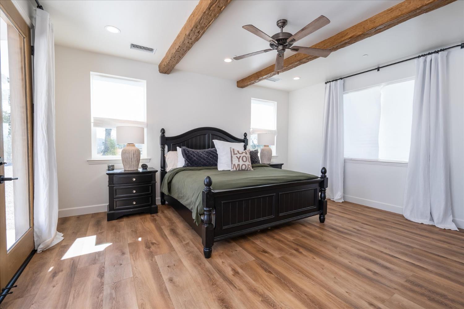 28022 Yosemite Springs Pkwy, Coarsegold, CA 93614