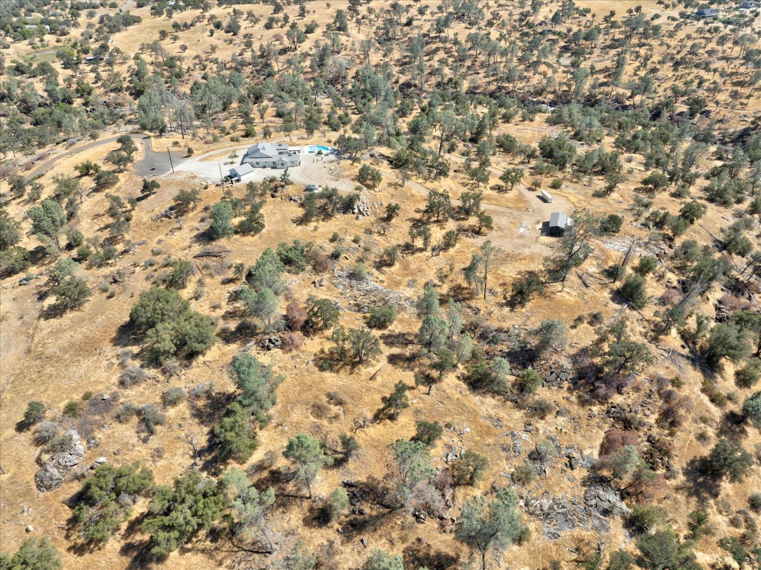 28022 Yosemite Springs Pkwy, Coarsegold, CA 93614