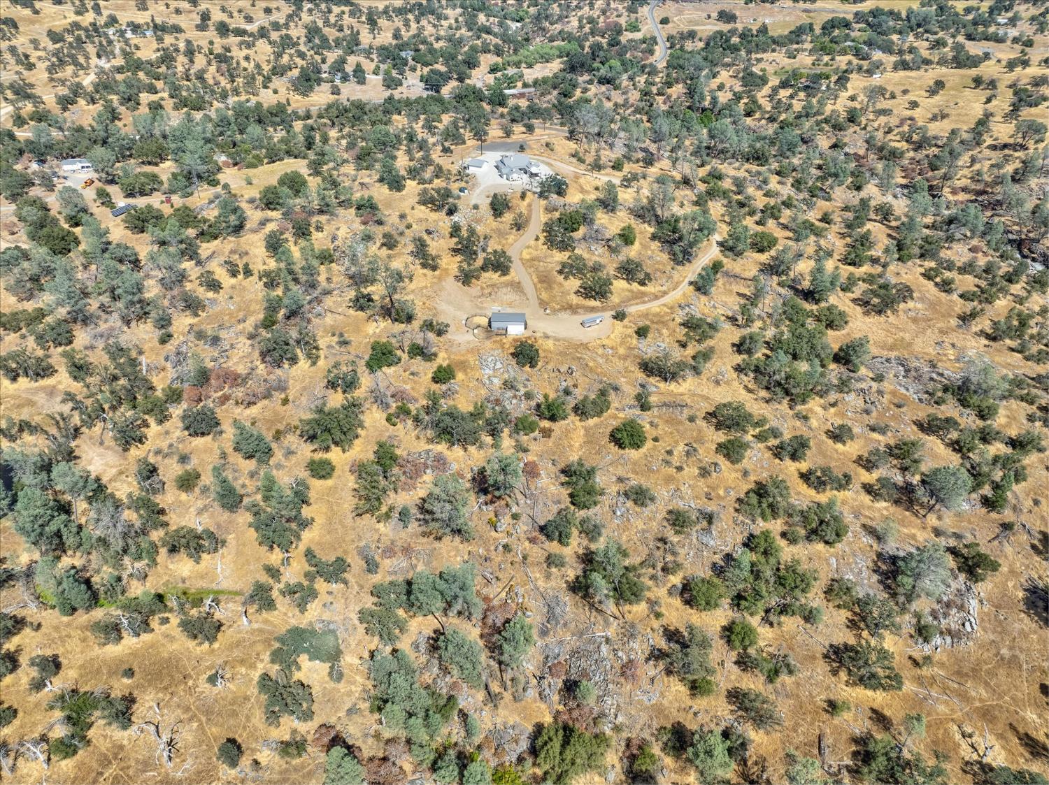 28022 Yosemite Springs Pkwy, Coarsegold, CA 93614