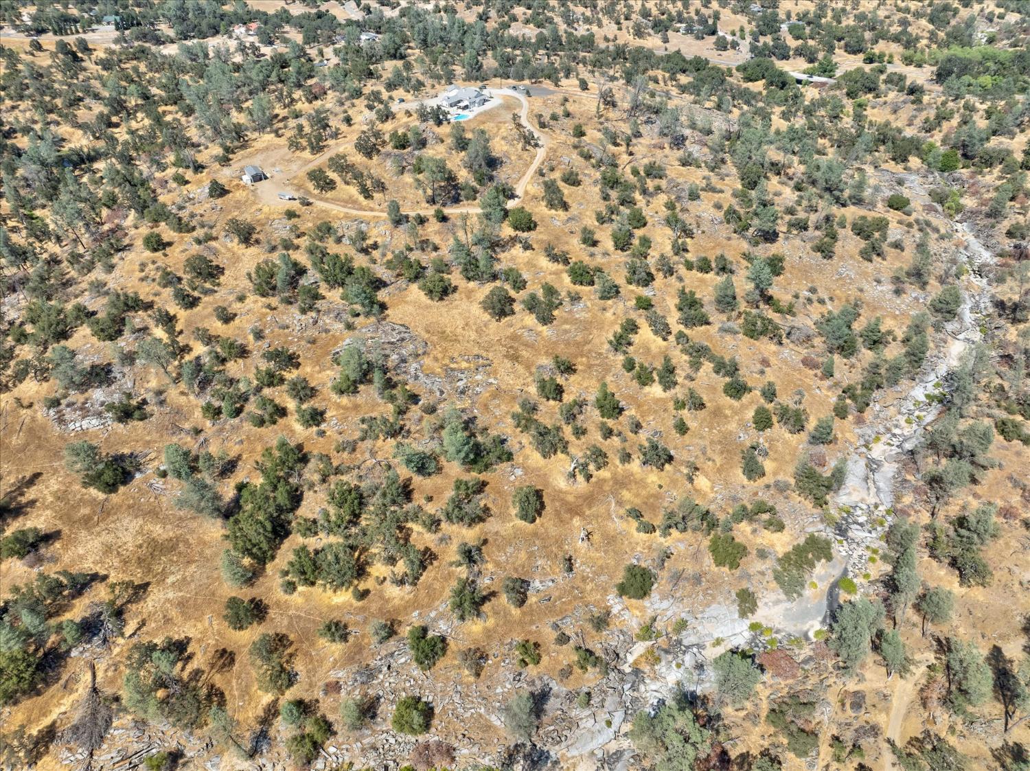 28022 Yosemite Springs Pkwy, Coarsegold, CA 93614