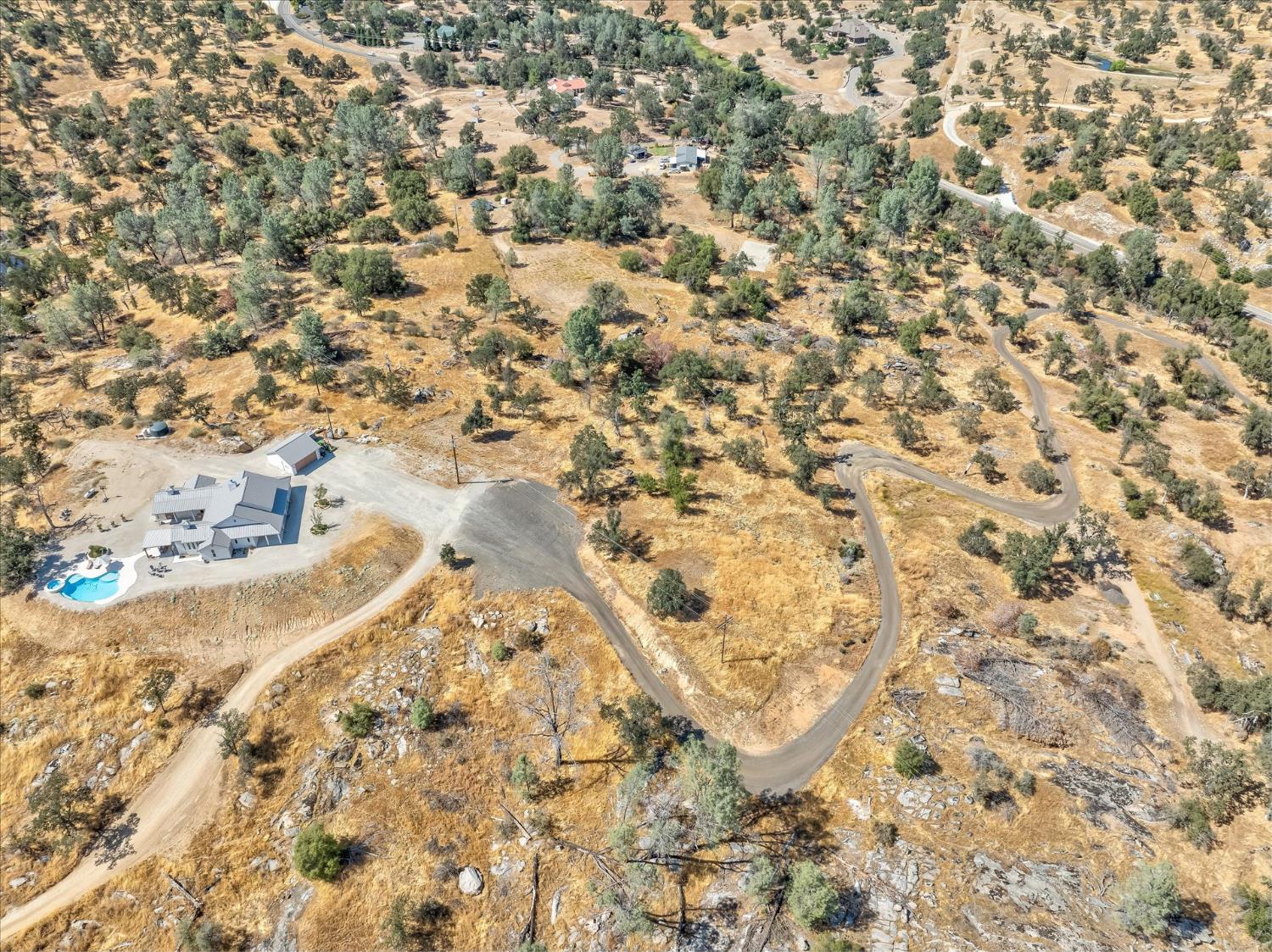 28022 Yosemite Springs Pkwy, Coarsegold, CA 93614