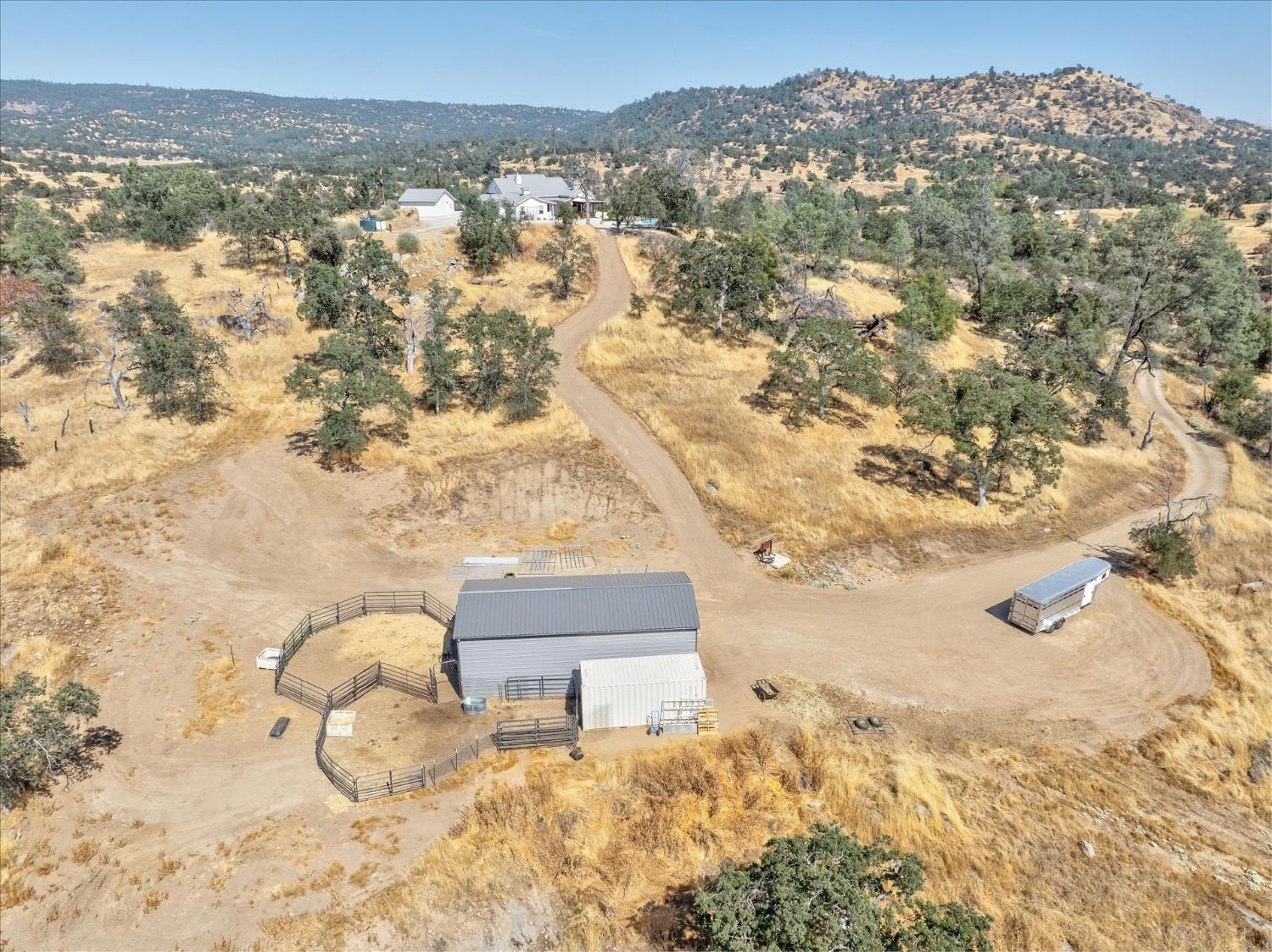 28022 Yosemite Springs Pkwy, Coarsegold, CA 93614