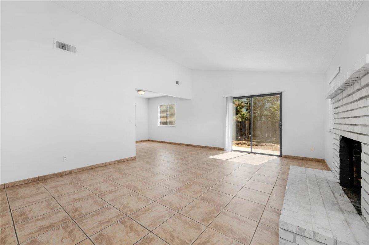 28340 Tollhouse Rd, Tollhouse, CA 93667