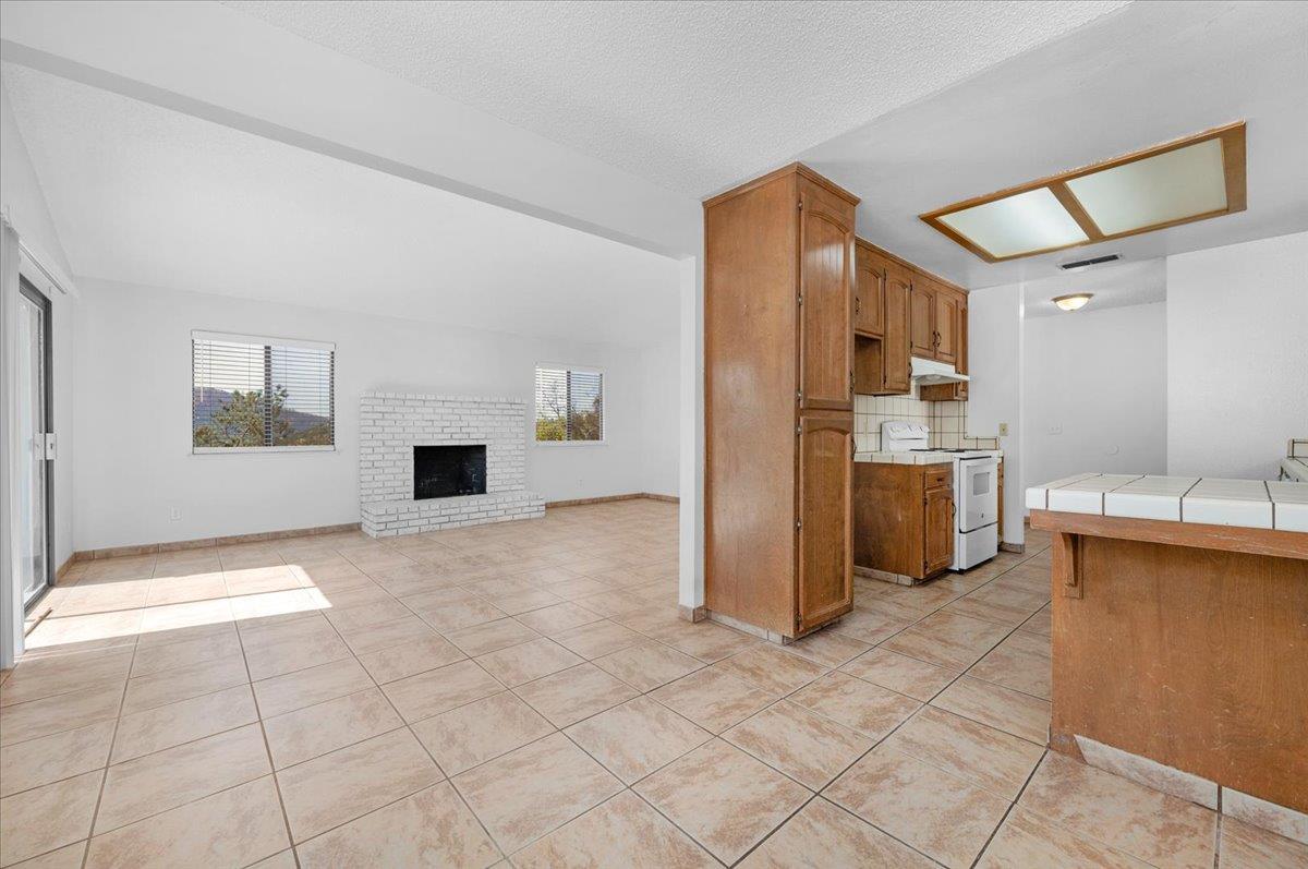 28340 Tollhouse Rd, Tollhouse, CA 93667