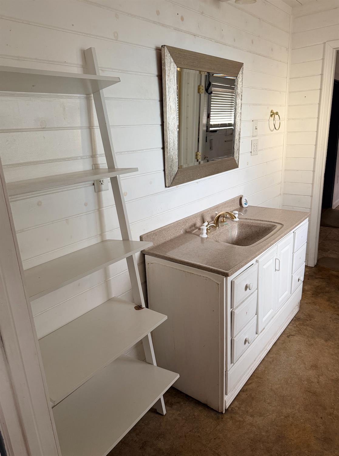 30666 Hogan's Mountain Rd, Coarsegold, CA 93614