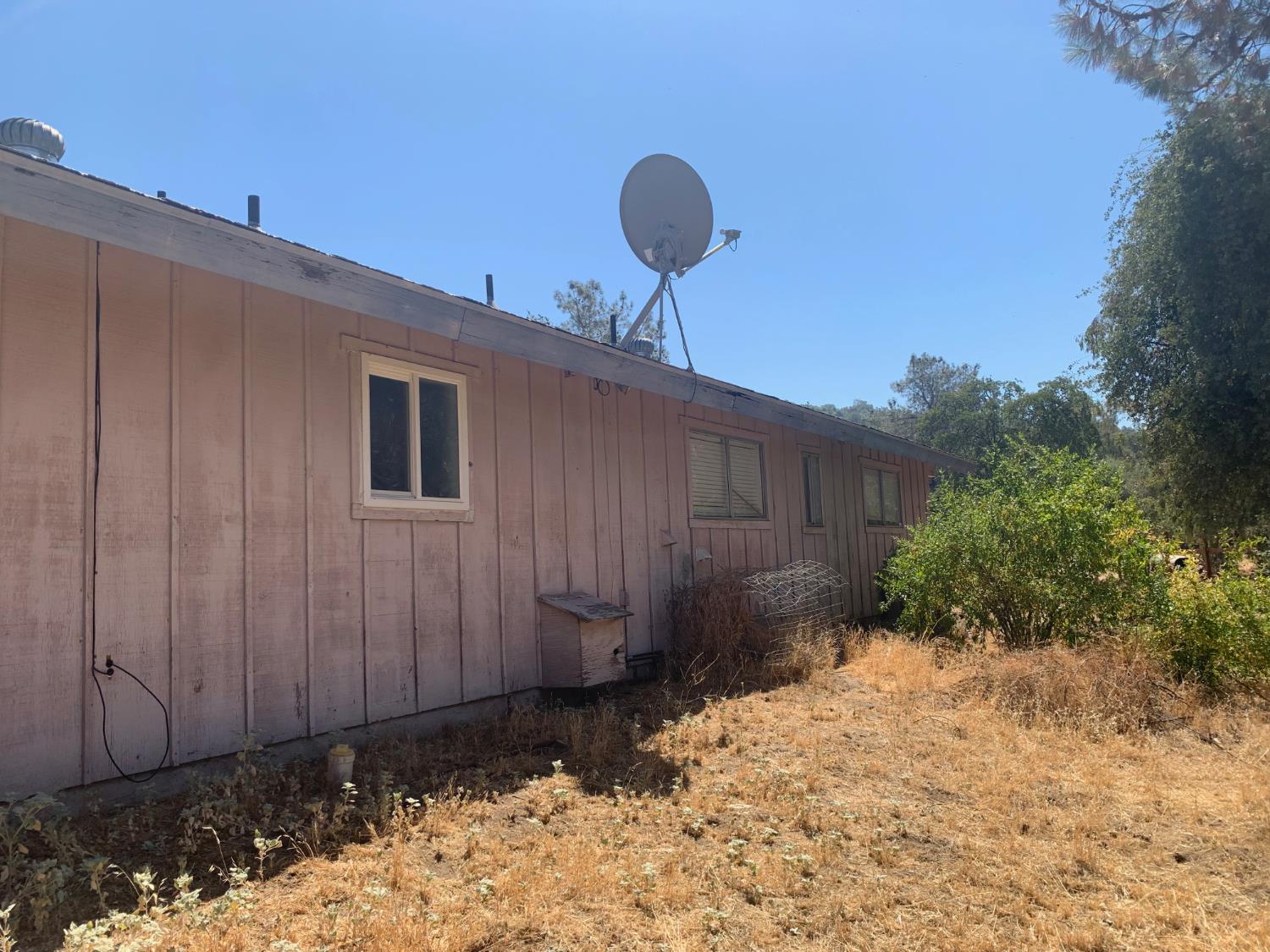 30666 Hogan's Mountain Rd, Coarsegold, CA 93614