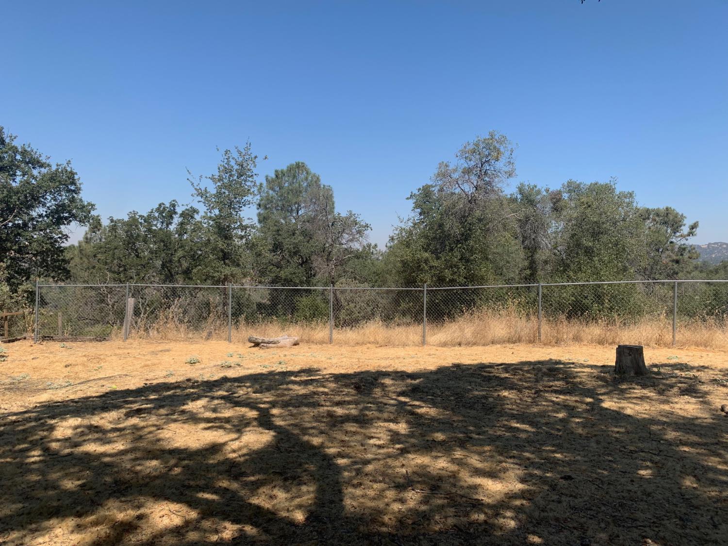 30666 Hogan's Mountain Rd, Coarsegold, CA 93614
