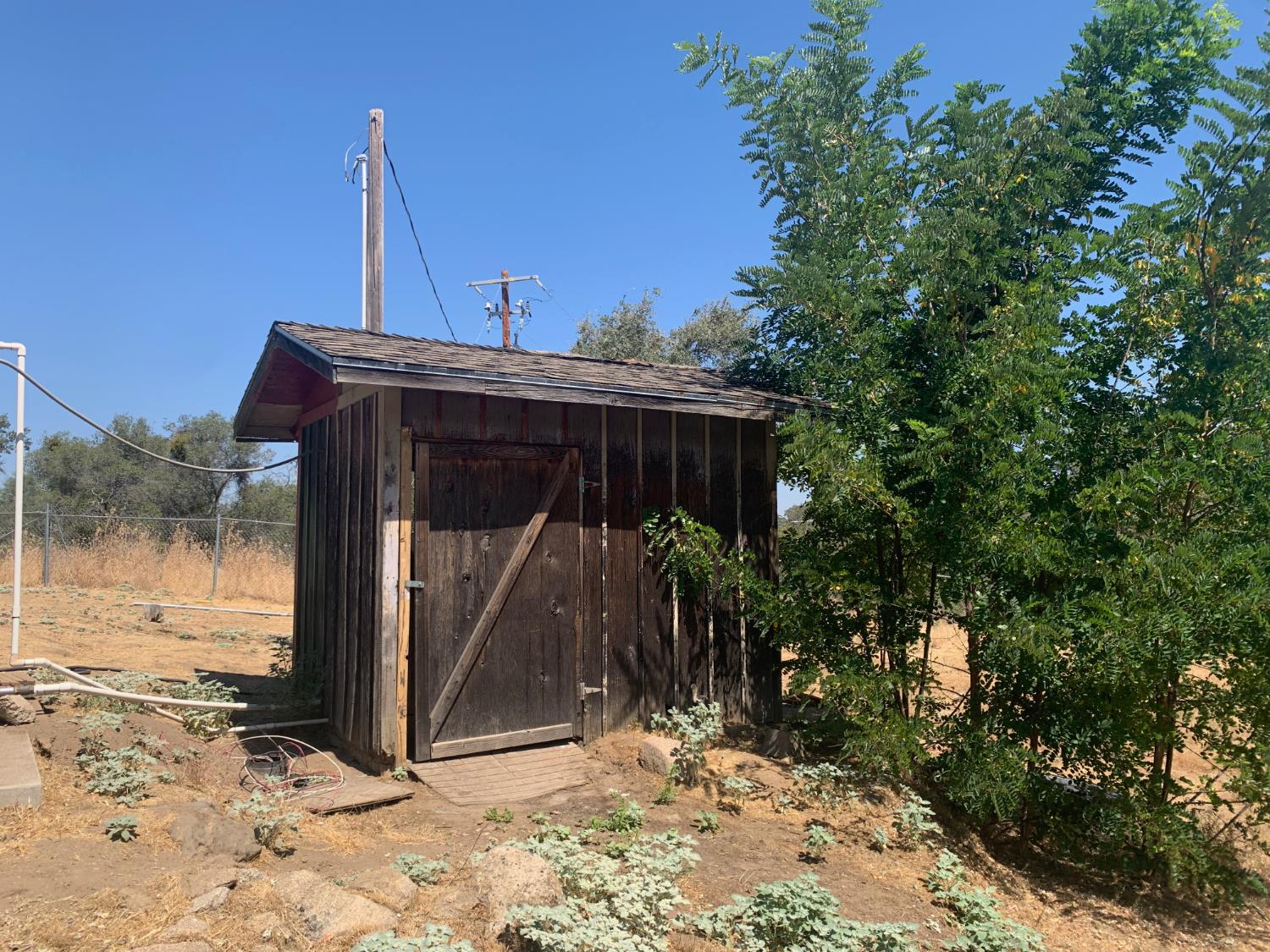 30666 Hogan's Mountain Rd, Coarsegold, CA 93614