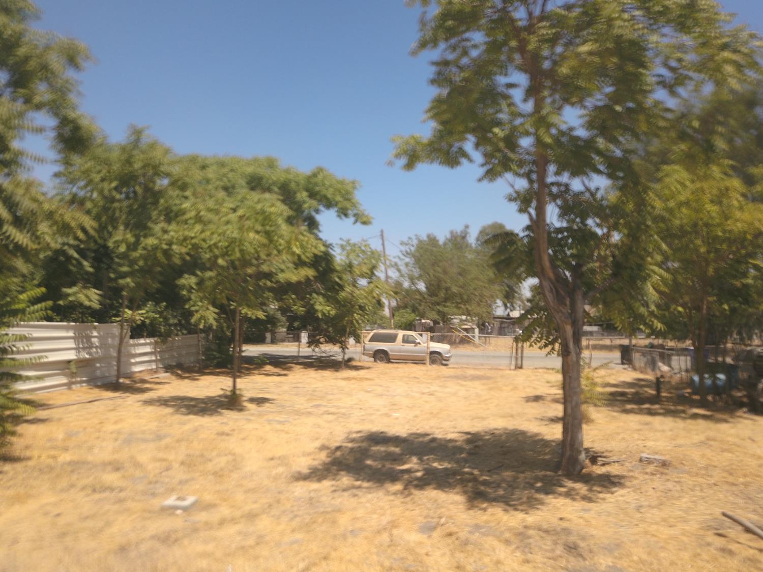 1609 Brewer Ave, Corcoran, CA 93212