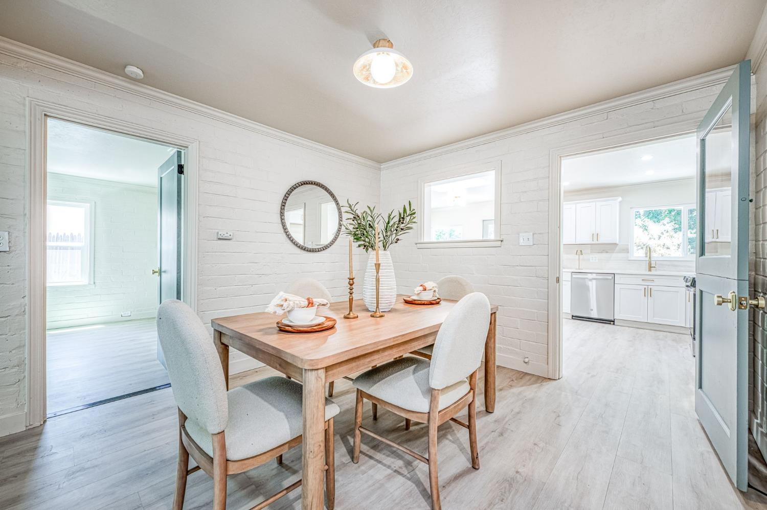 4843 N Palm Ave, Fresno, CA 93704