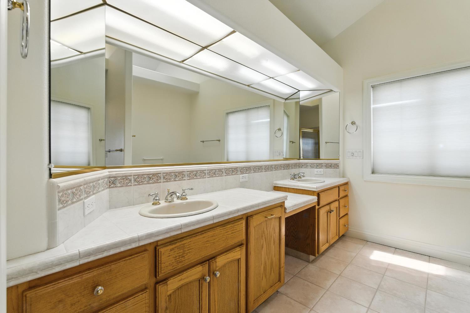 20997 Auberry Rd, Clovis, CA 93619