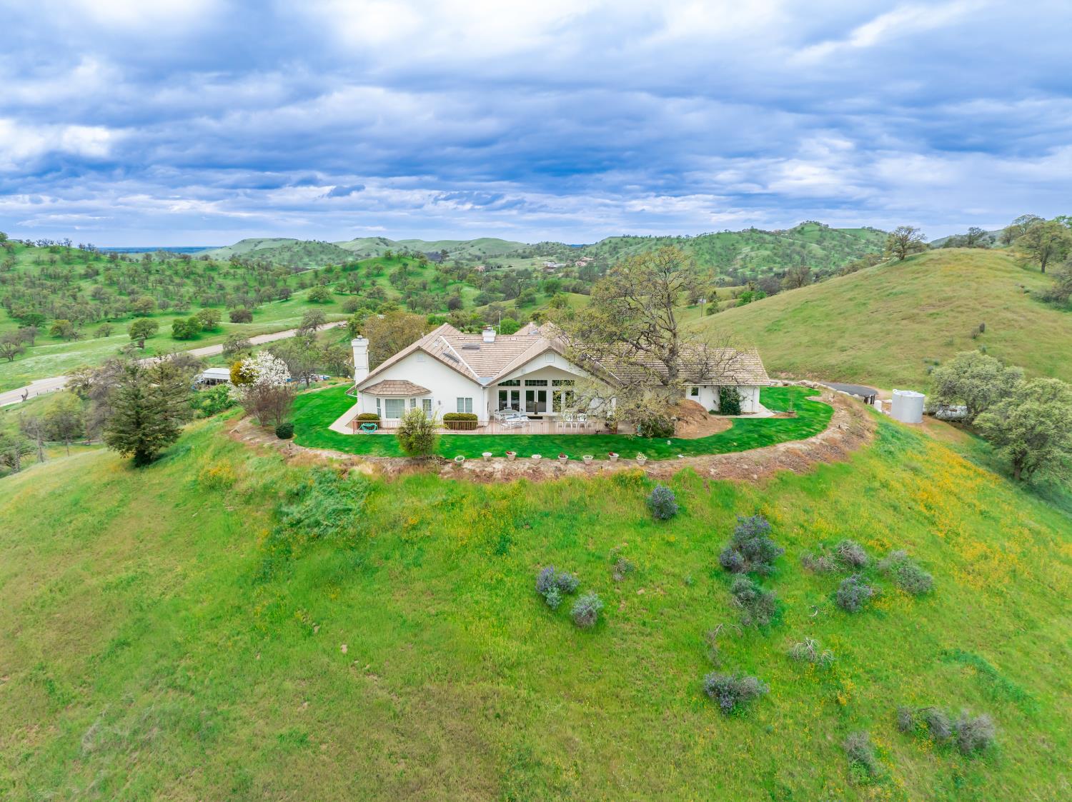 20997 Auberry Rd, Clovis, CA 93619