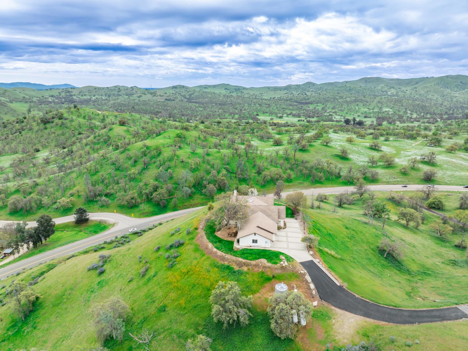 20997 Auberry Rd, Clovis, CA 93619