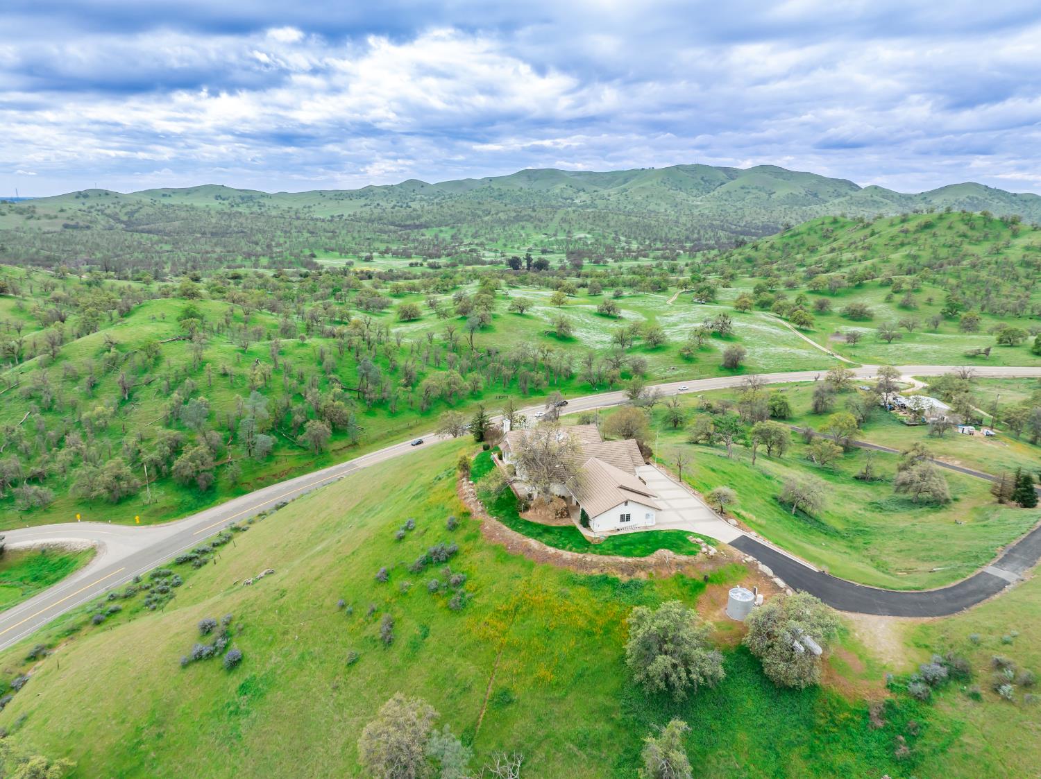 20997 Auberry Rd, Clovis, CA 93619