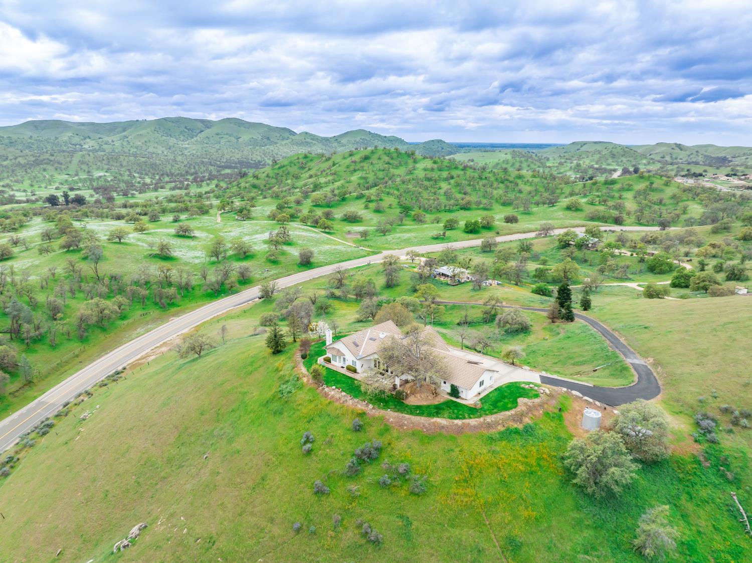 20997 Auberry Rd, Clovis, CA 93619