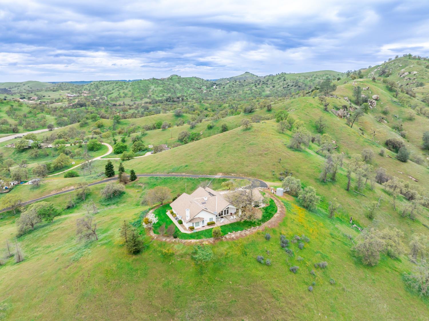 20997 Auberry Rd, Clovis, CA 93619