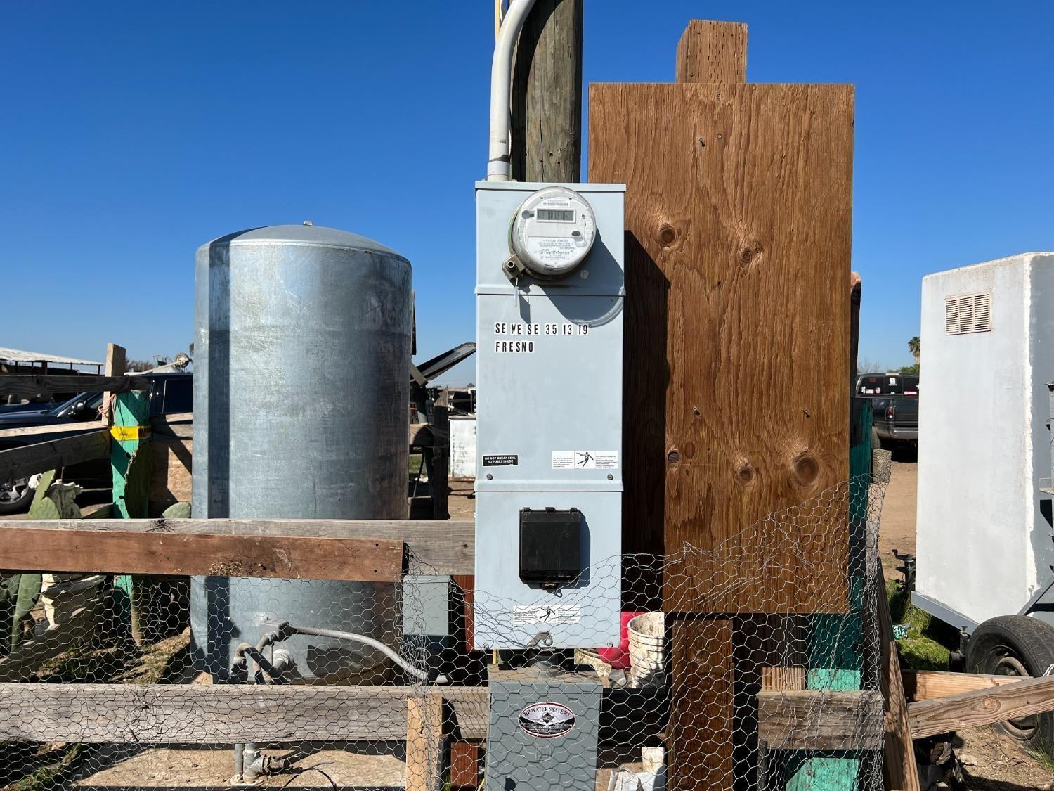 1345 N Brawley Ave, Fresno, CA 93722