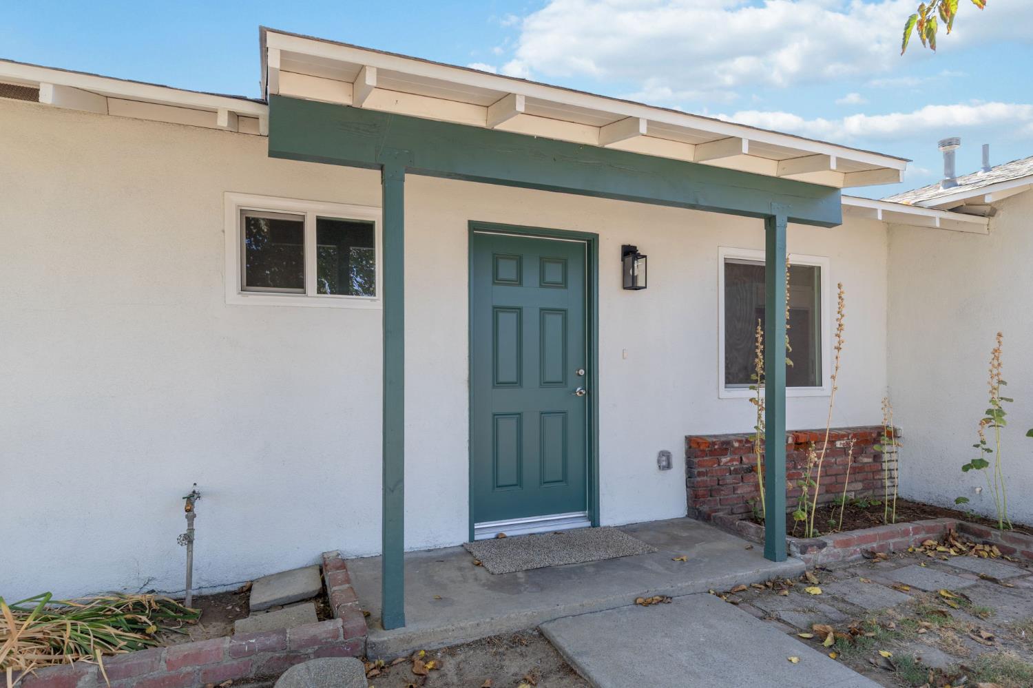 21412 S Pleasant Ave, Riverdale, CA 93656