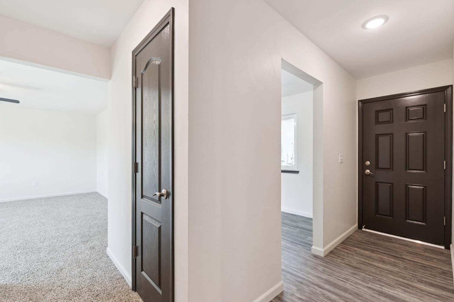 21412 S Pleasant Ave, Riverdale, CA 93656