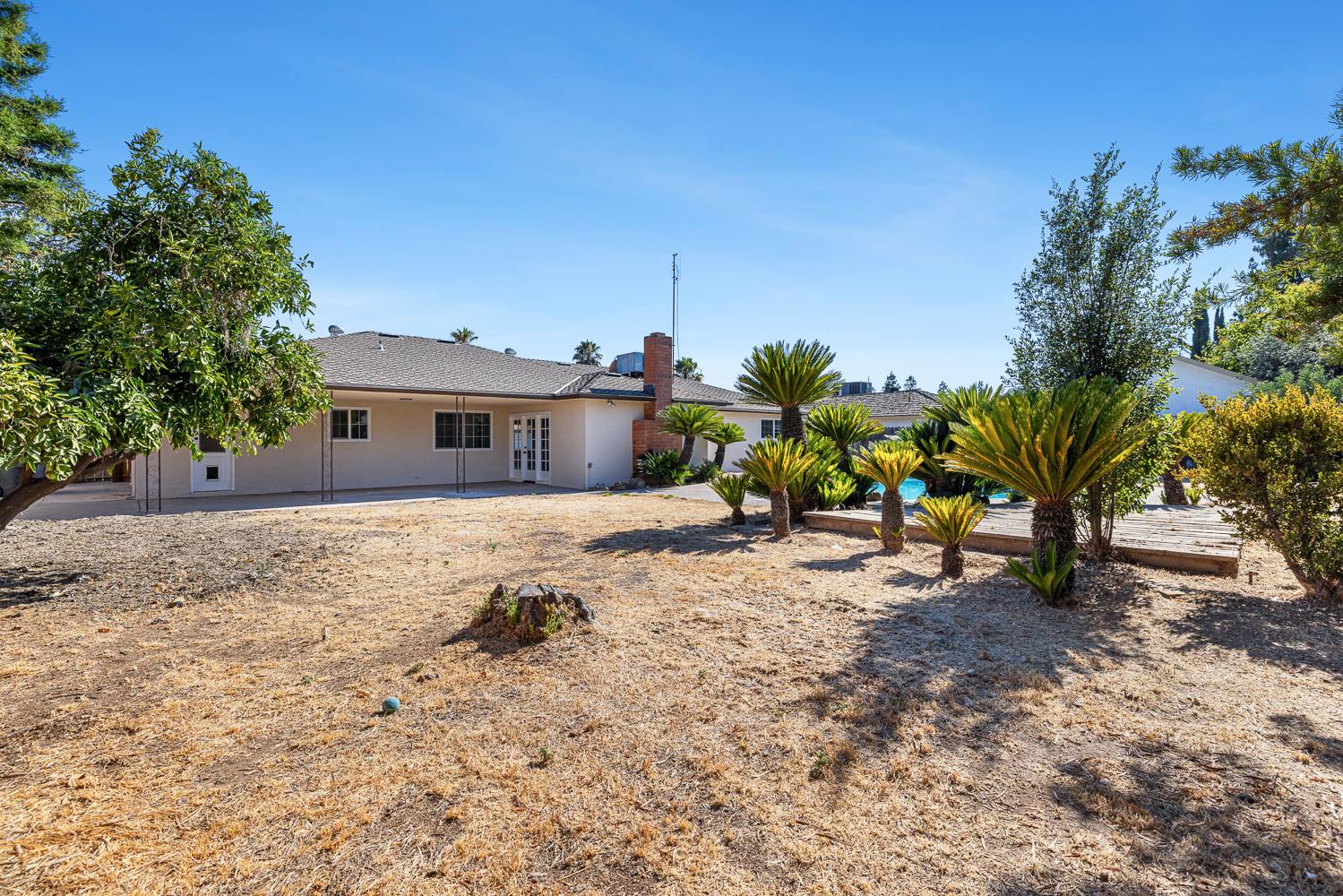 3078 W Barstow Ave, Fresno, CA 93711