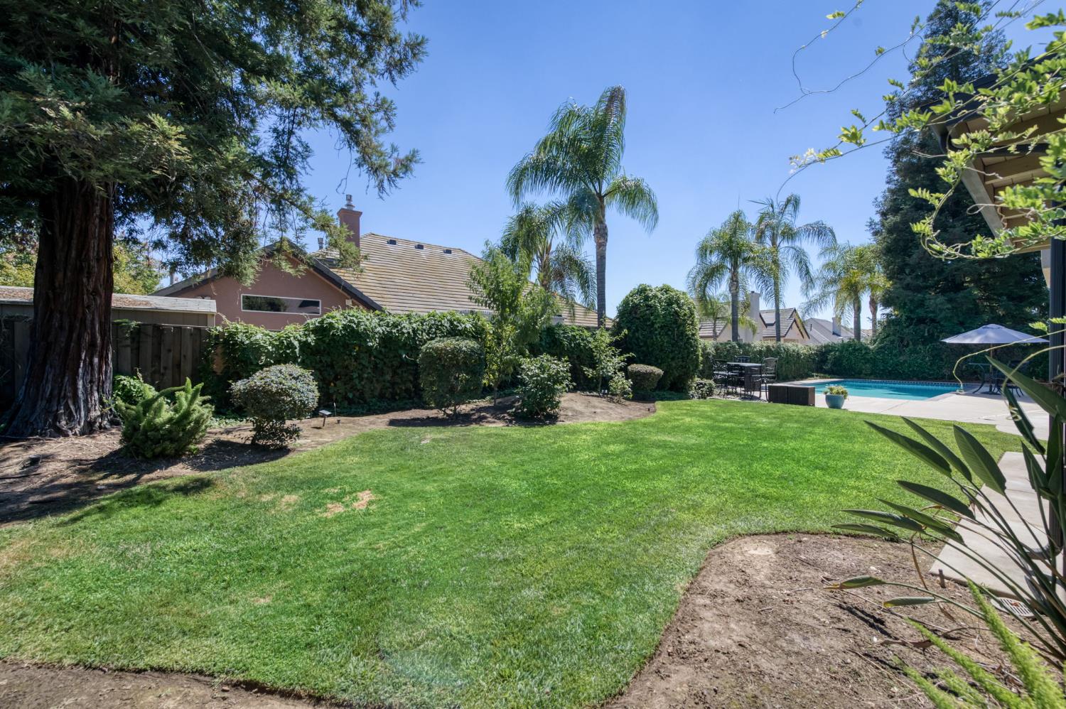 2473 W Beechwood Ave, Fresno, CA 93711