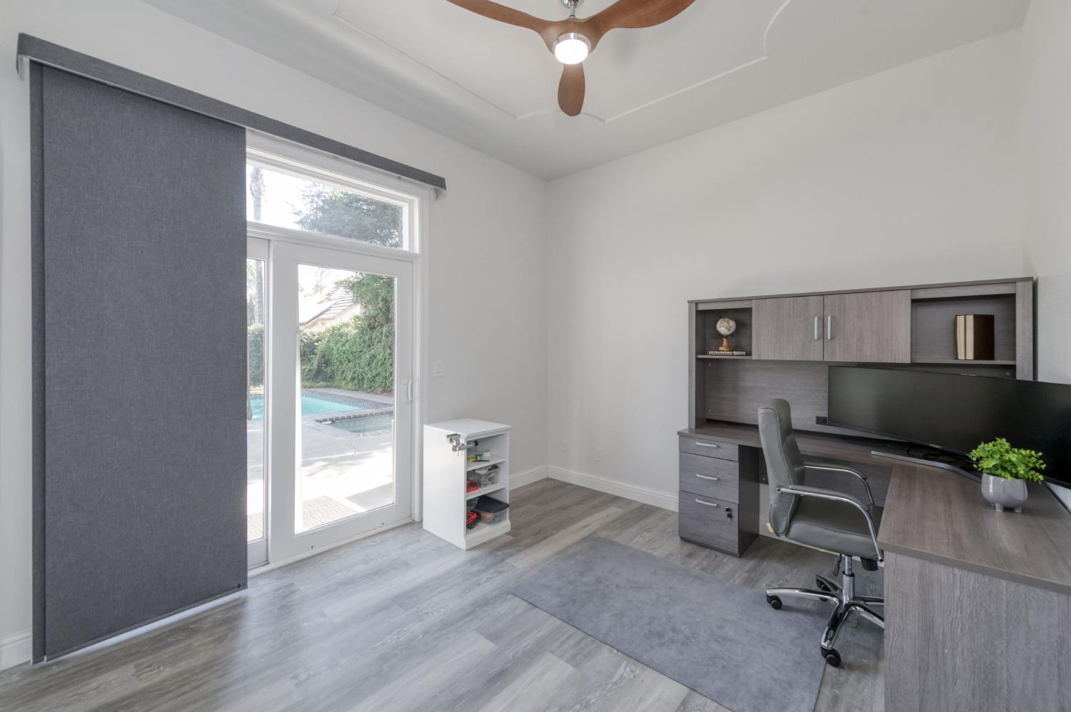 2473 W Beechwood Ave, Fresno, CA 93711