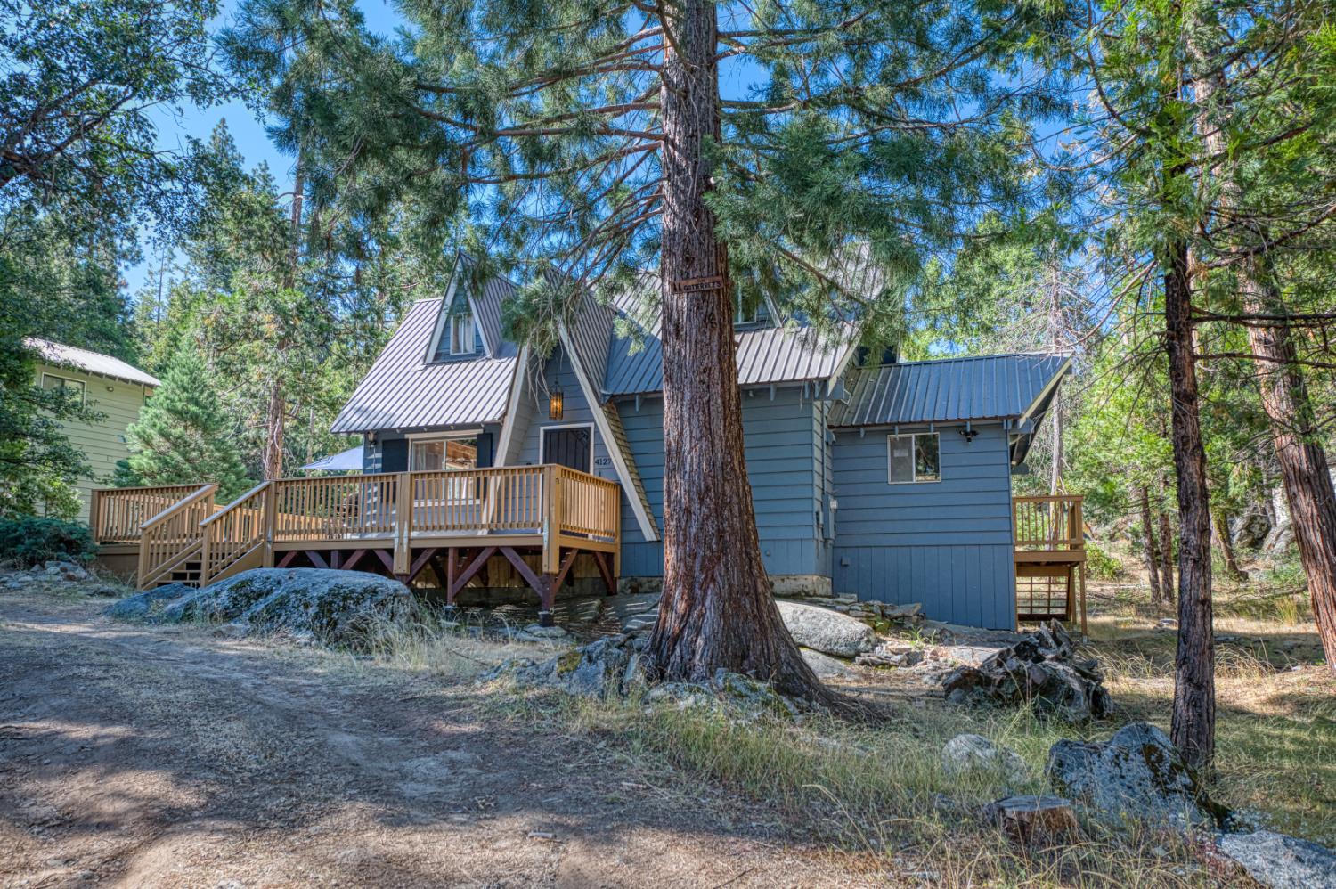 41277 Timber Drive, Shaver Lake, CA 93664