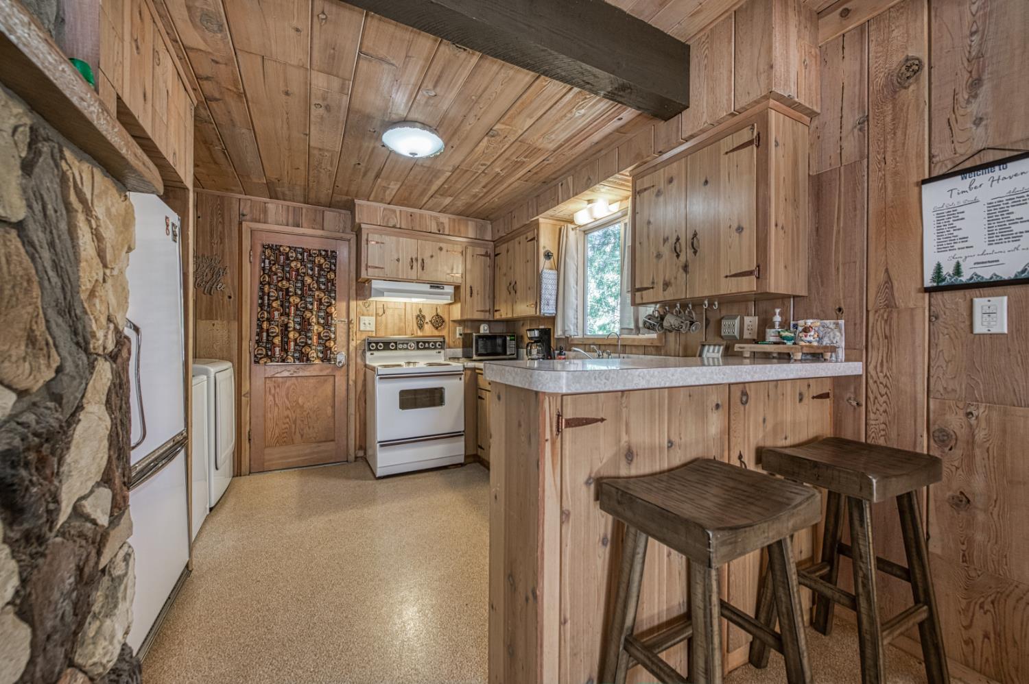 41277 Timber Drive, Shaver Lake, CA 93664