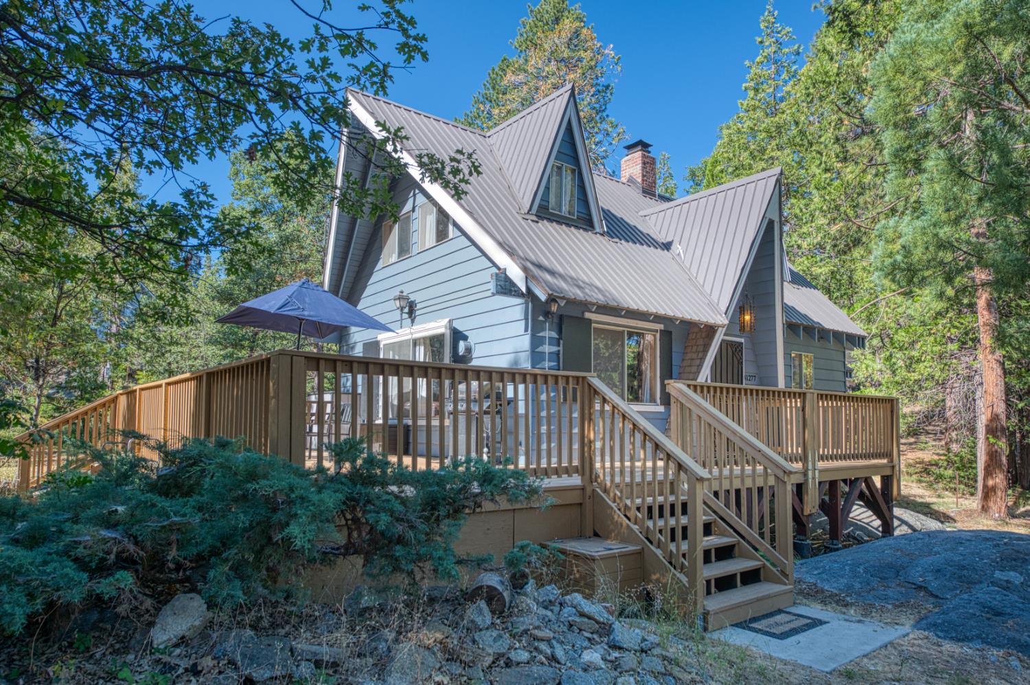 41277 Timber Drive, Shaver Lake, CA 93664