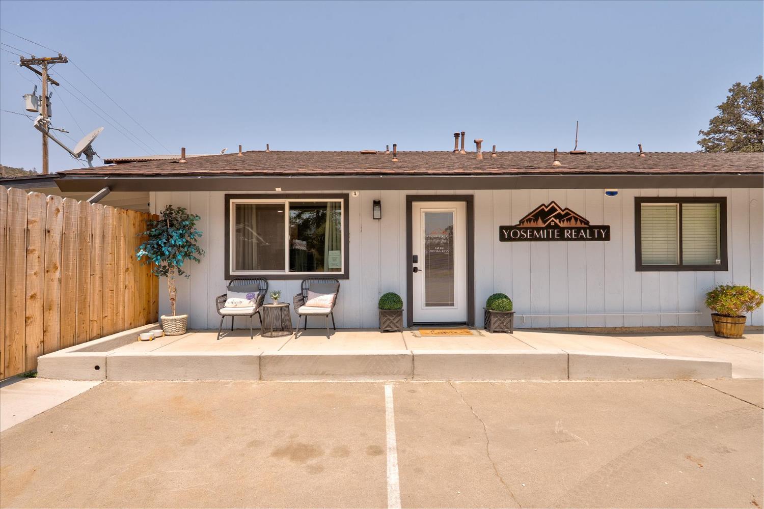 5255 Highway 49, Mariposa, CA 95338