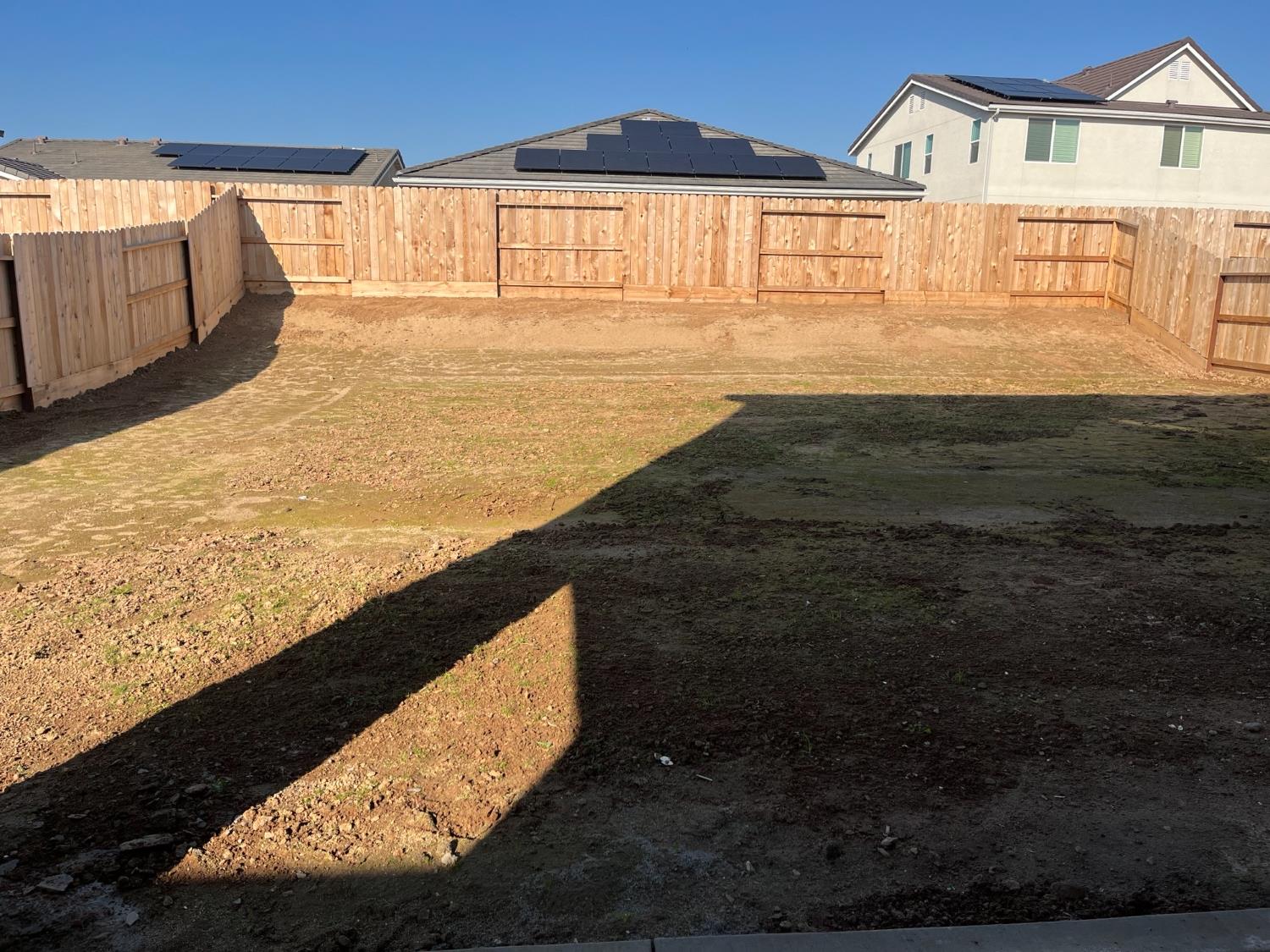 1189 Magnolia Court W, Madera, CA 93636