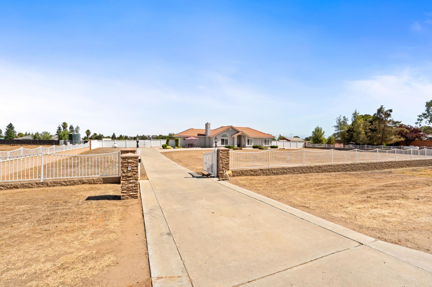 28565 7823 Avenue 21, Madera, CA 93638
