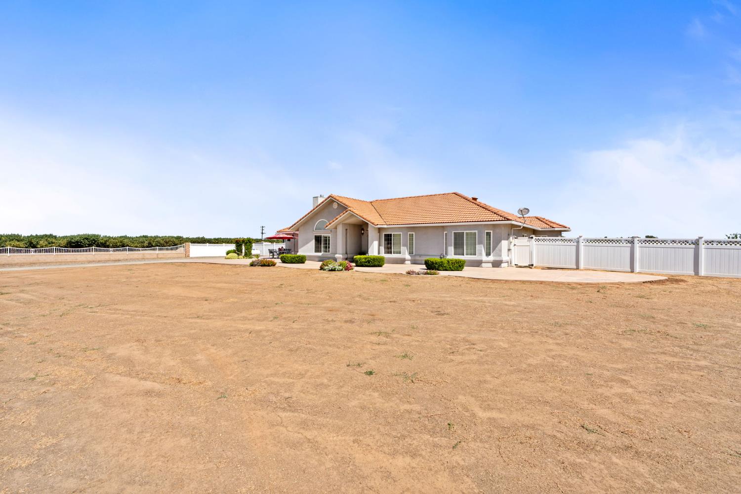 28565 7823 Avenue 21, Madera, CA 93638