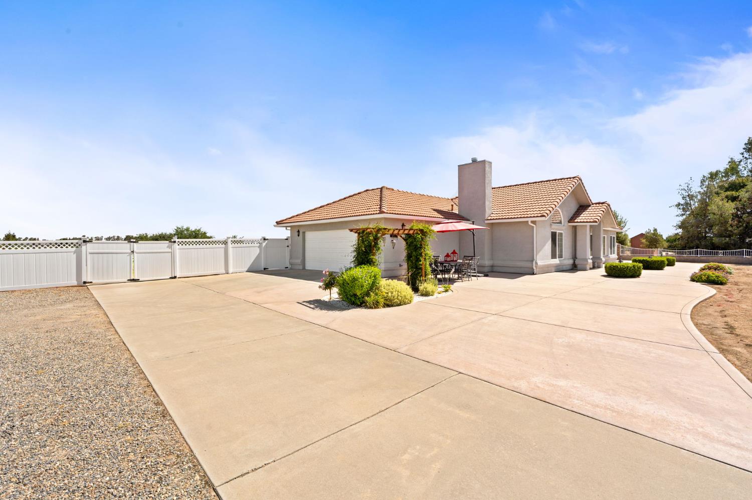 28565 7823 Avenue 21, Madera, CA 93638
