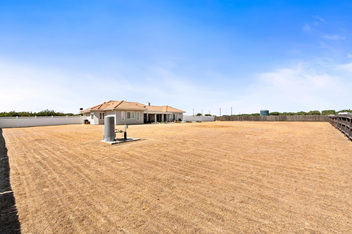 28565 7823 Avenue 21, Madera, CA 93638