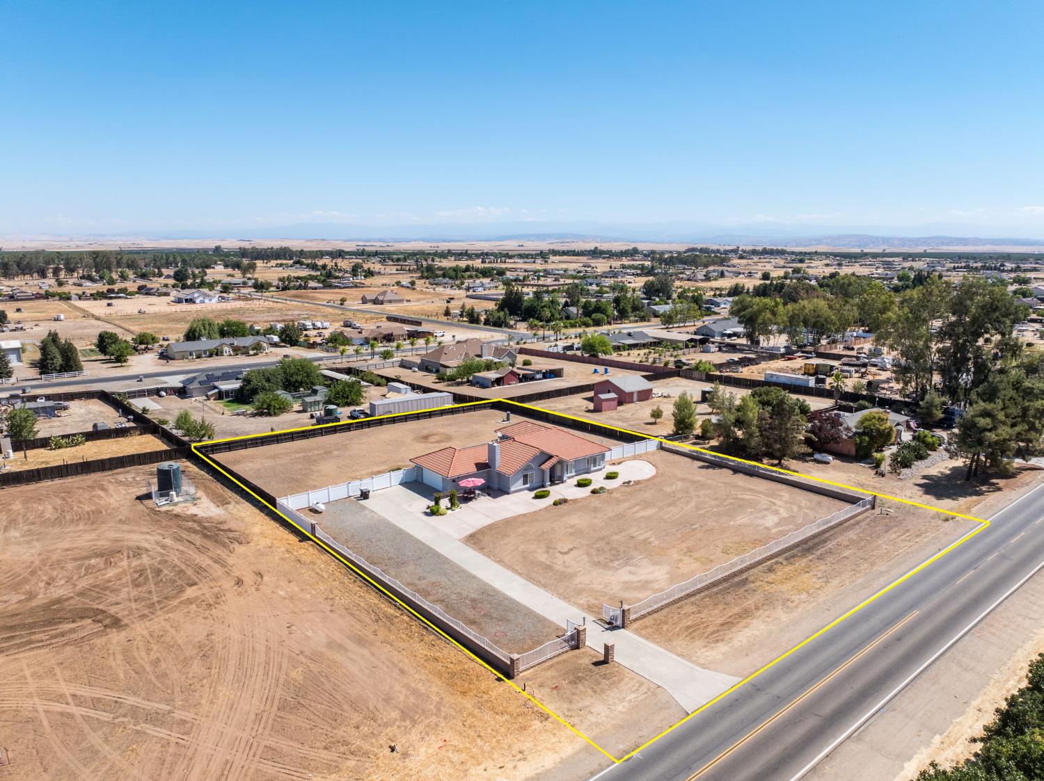 28565 7823 Avenue 21, Madera, CA 93638