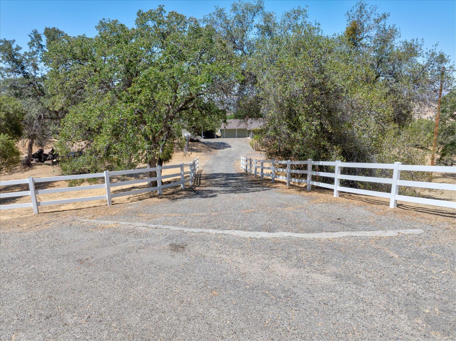 37876 Road 600, Raymond, CA 93653