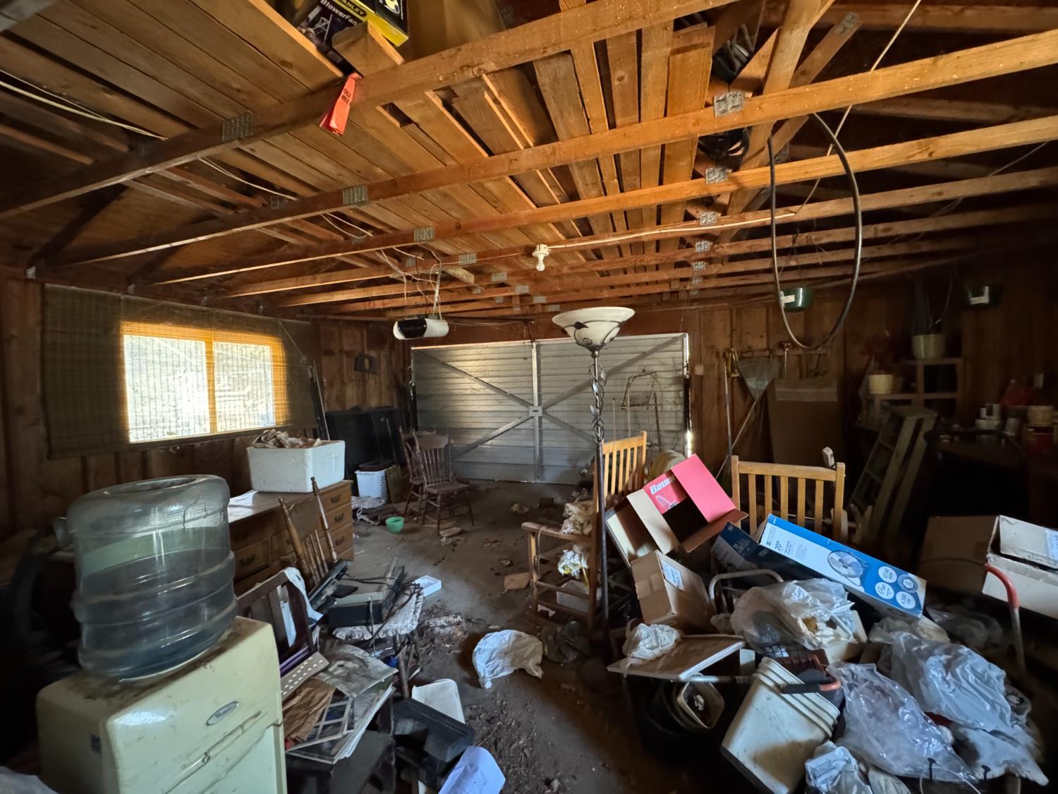 37307 Mistletoe Rd, Yokuts Valley, CA 93675