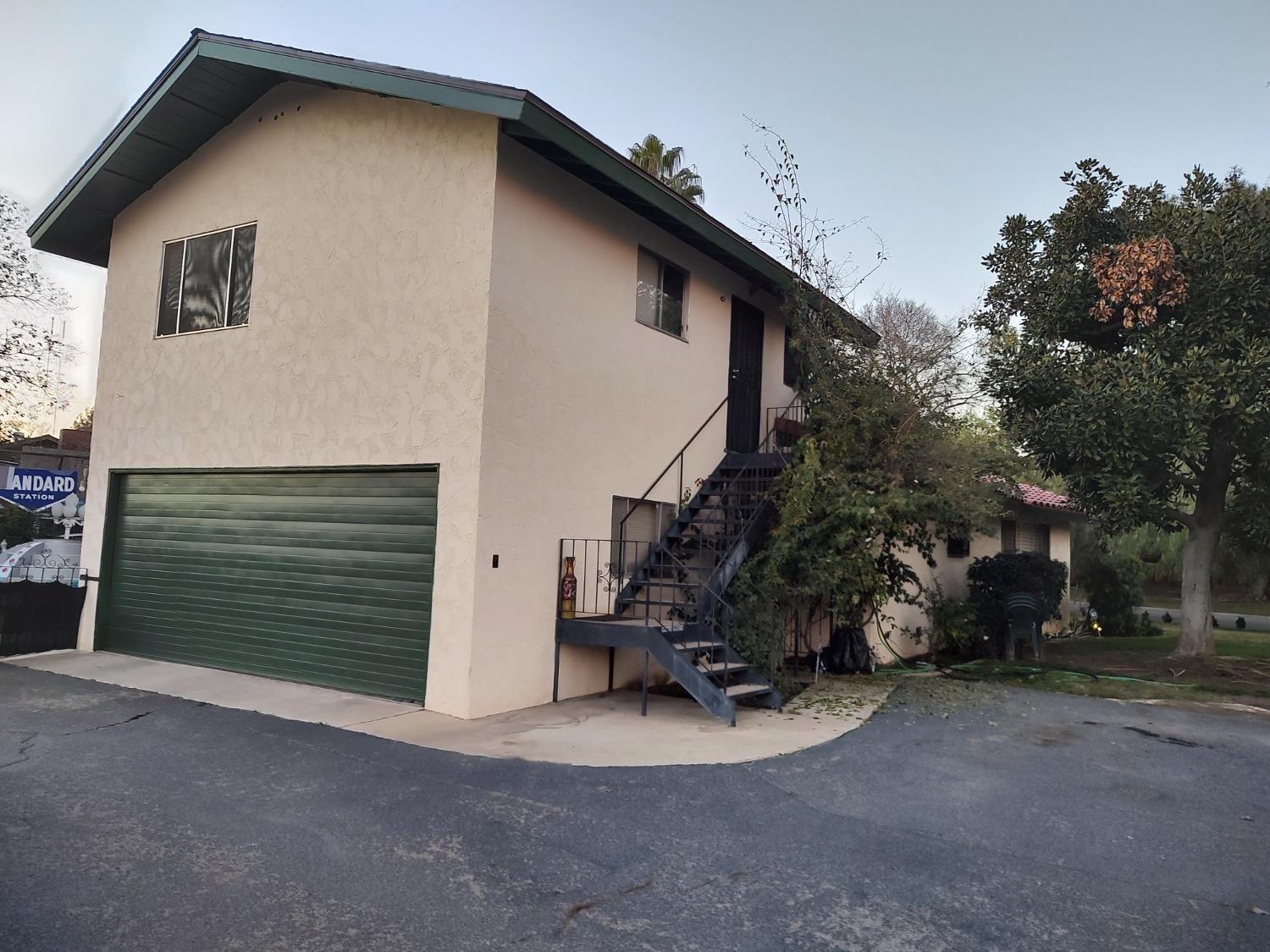 1448 E Gettysburg Ave, Fresno, CA 93704