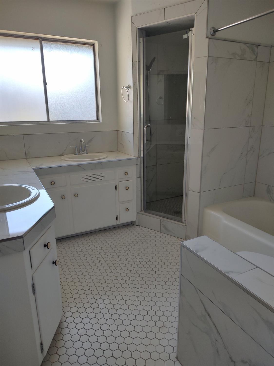 1448 E Gettysburg Ave, Fresno, CA 93704