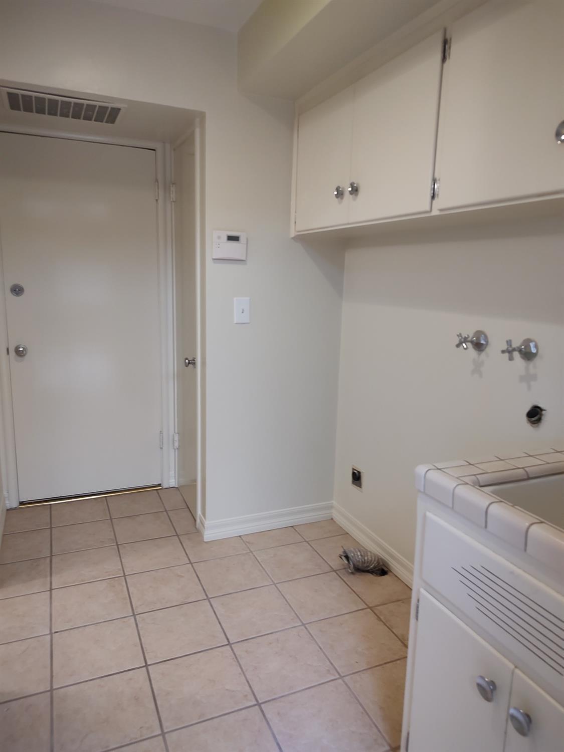 1448 E Gettysburg Ave, Fresno, CA 93704