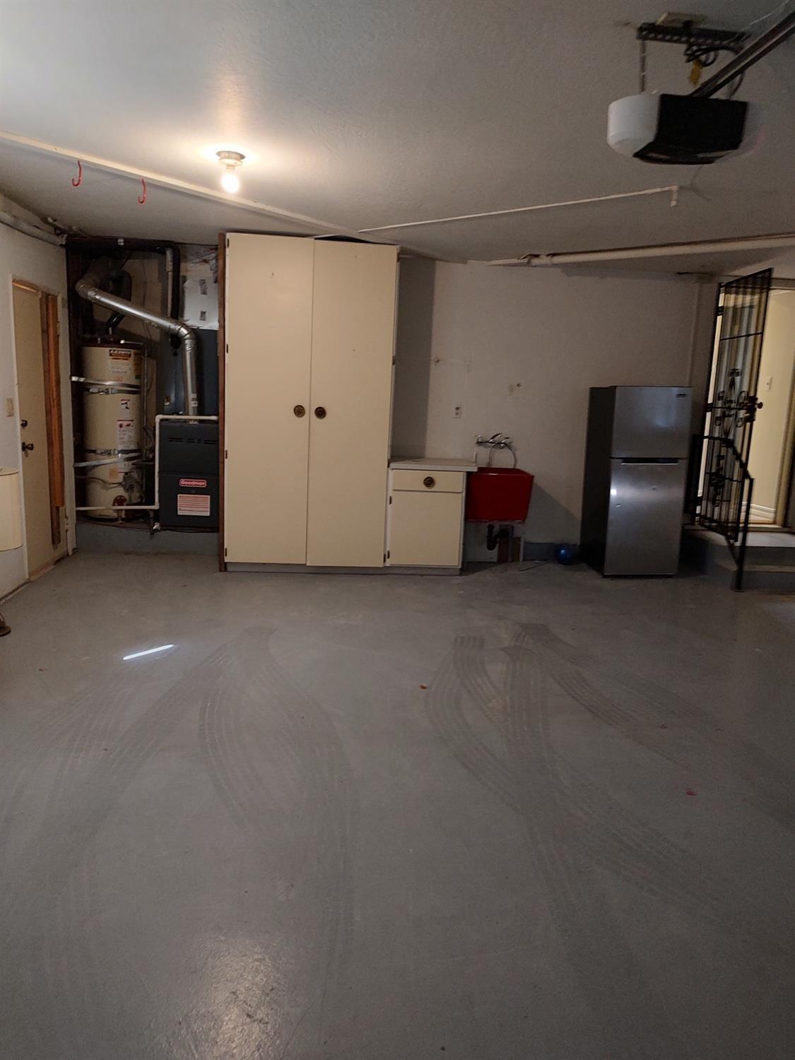 1448 E Gettysburg Ave, Fresno, CA 93704