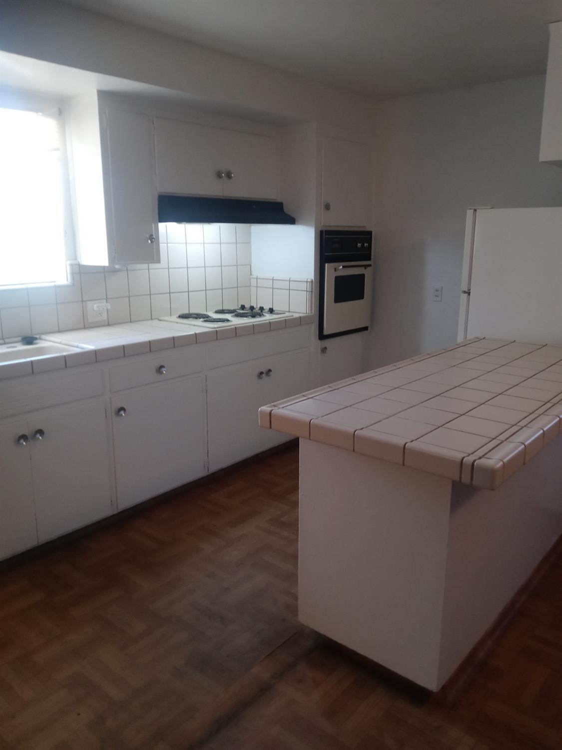 1448 E Gettysburg Ave, Fresno, CA 93704