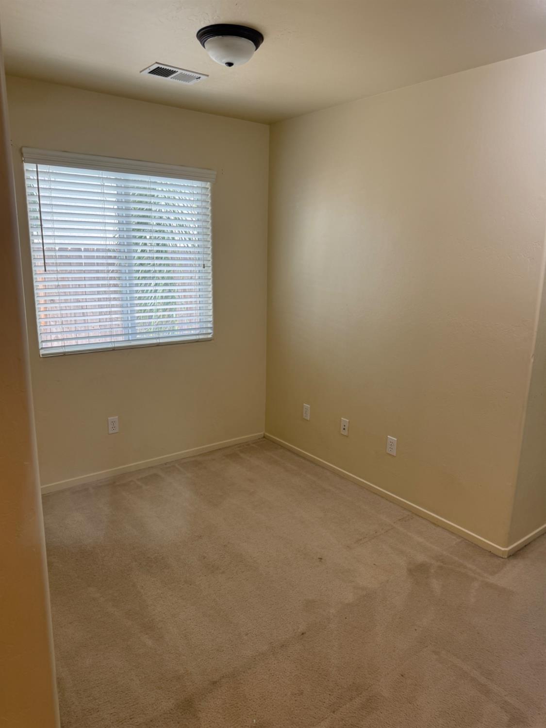 2020 W Bristol, Hanford, CA 93230