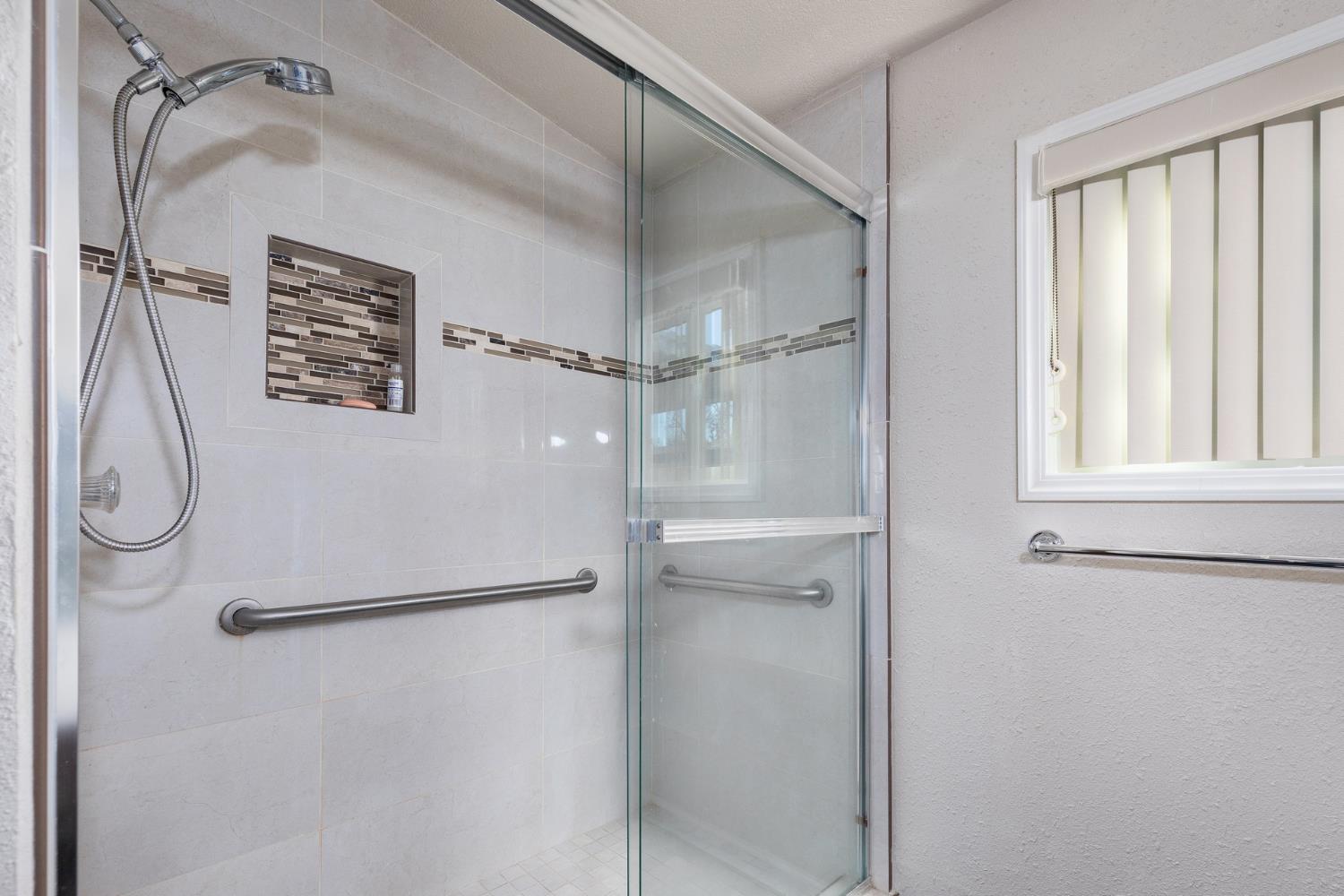 8701 N Highway 41 #37, Fresno, CA 93720