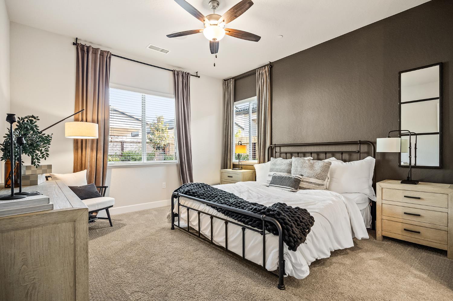 7257 W Ashcroft Ave, Fresno, CA 93723