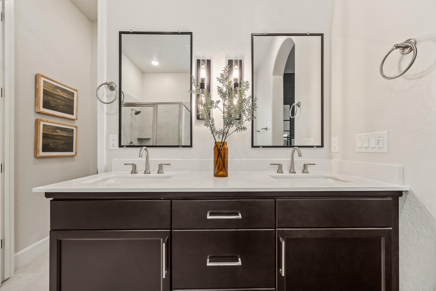 7257 W Ashcroft Ave, Fresno, CA 93723