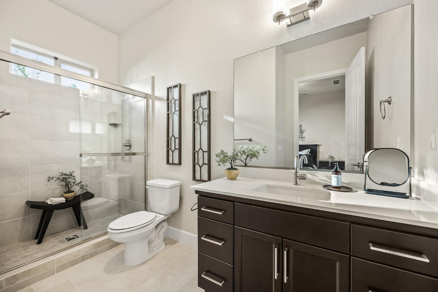 7257 W Ashcroft Ave, Fresno, CA 93723