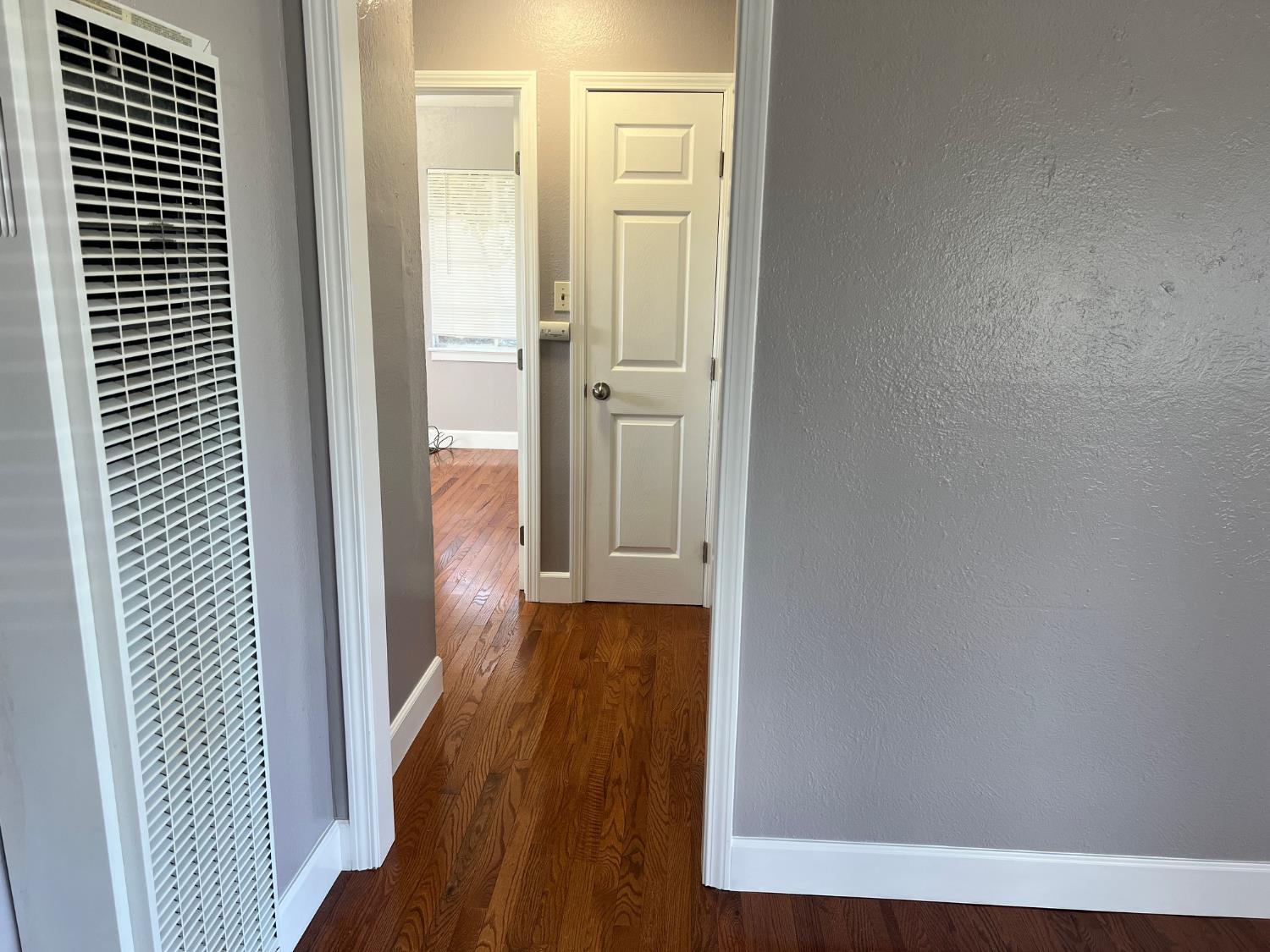 817 W Shields Ave, Fresno, CA 93705