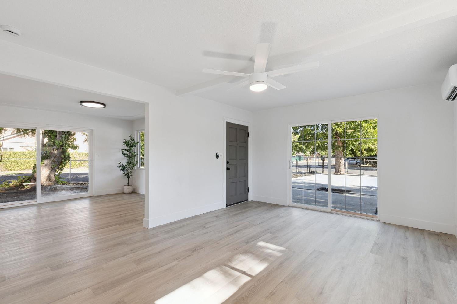 4749 E Montecito Ave, Fresno, CA 93702